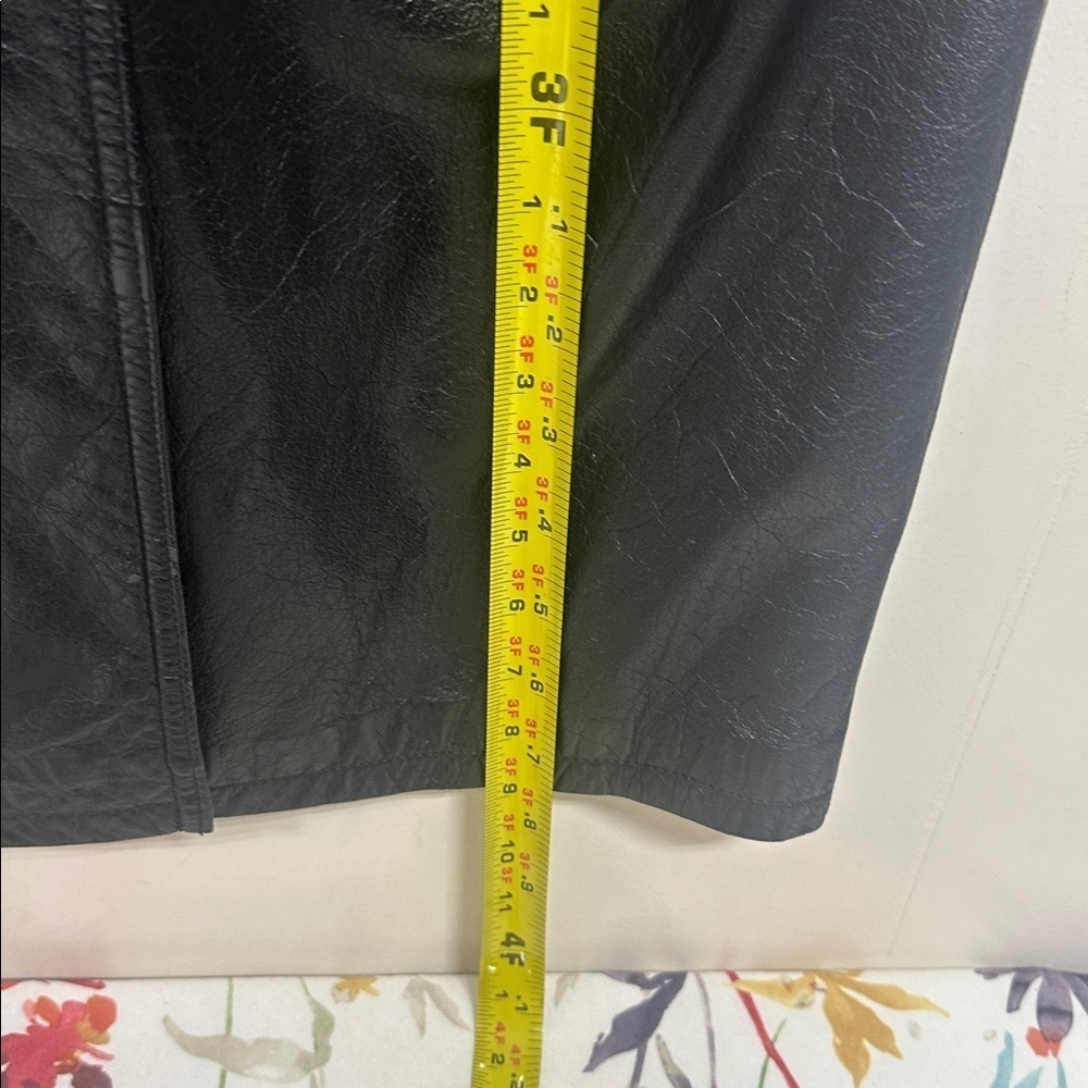 Vintage International Leather Collection size Large Women’s Black Trench Coat - Picture 5 of 7